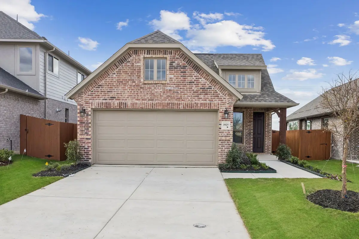 3901 Talisker Boulevard, Sherman, TX 75090 - #1
