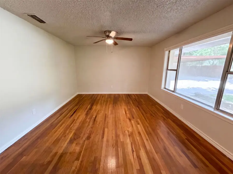 202 Vanshire Road W, Lakeside, TX 76108 - #3