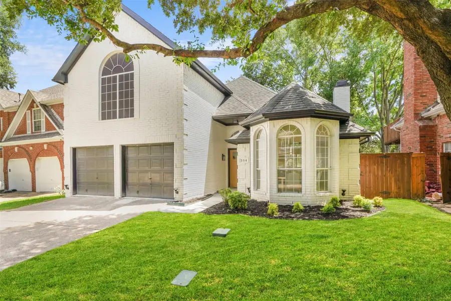304 Riverwalk Lane, Irving, TX 75063 - #2