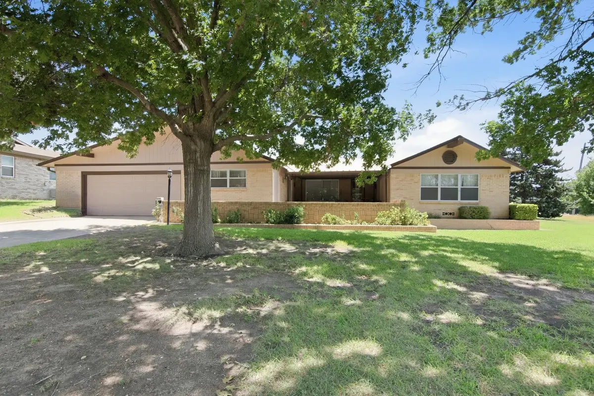 4100 Big Bend Trail, Lake Worth, TX 76135 - #1