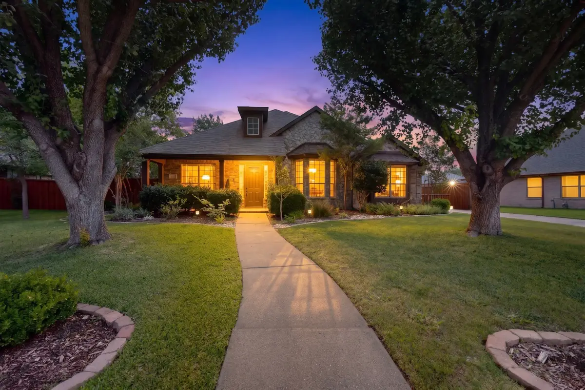 408 Willow Bend Drive, Murphy, TX 75094 - #1