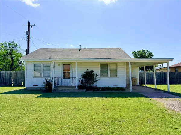 109 Drummond Street, Tye, TX 79563