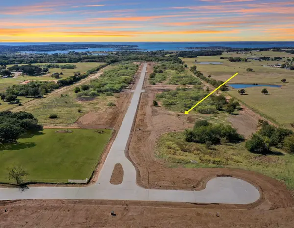 720 Vest Lane, Pilot Point, TX 76258