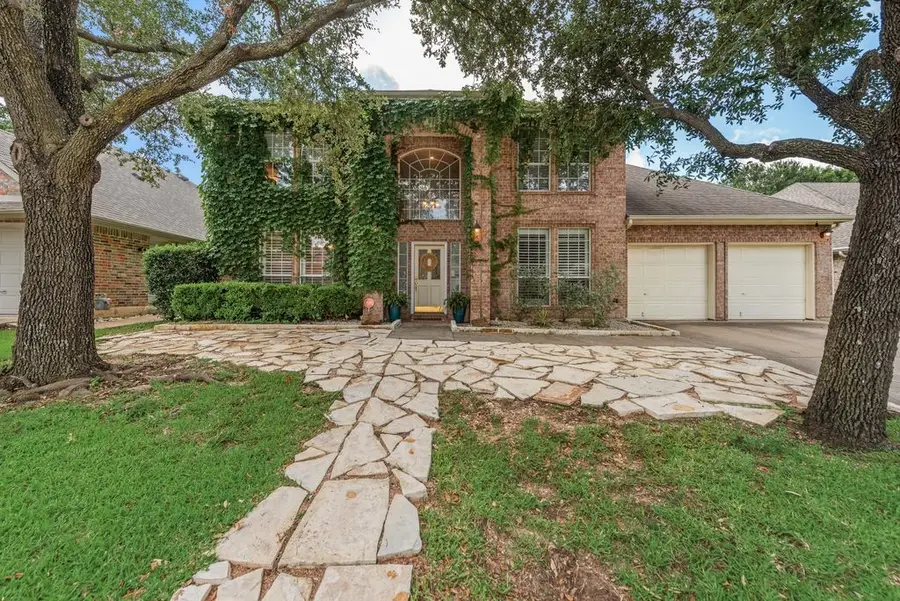 3520 Stone Creek Lane S, Fort Worth, TX 76137 - #3