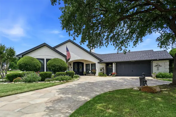 562 Timber Ridge Drive, Trophy Club, TX 76262