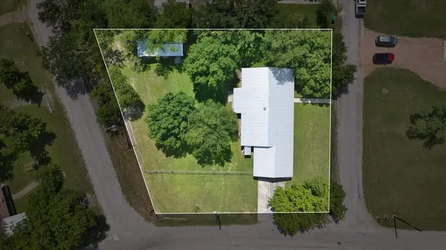 2308 Thornton Street, San Saba, TX 76877 - #2