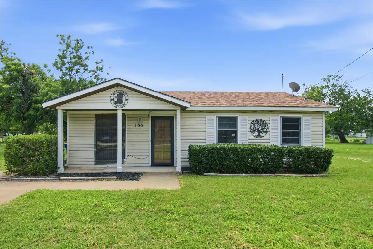 200 Russell Street, White Settlement, TX 76108 - #1