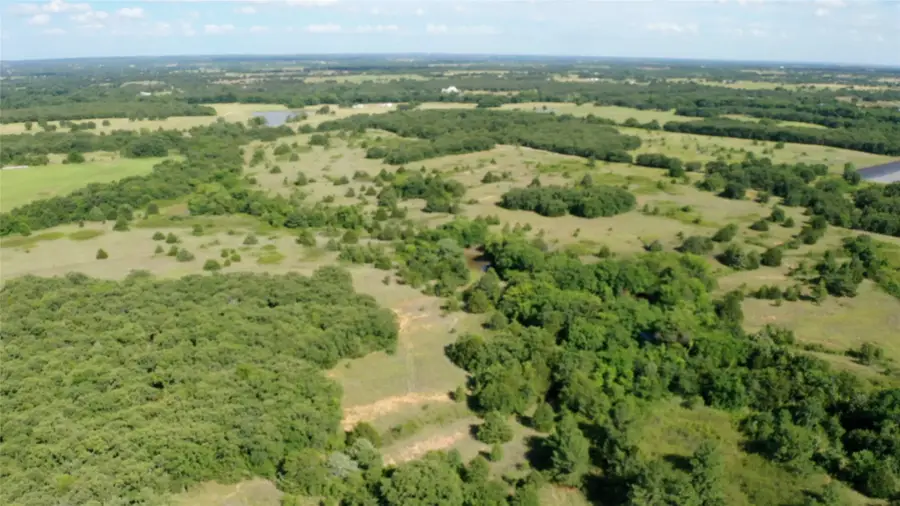 213 County Road 1560, Alvord, TX 76225 - #2