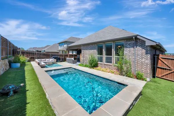 6149 Cobbetts Pond Lane, Fort Worth, TX 76179