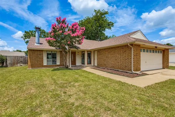 3206 Wintersmith Drive, Arlington, TX 76014