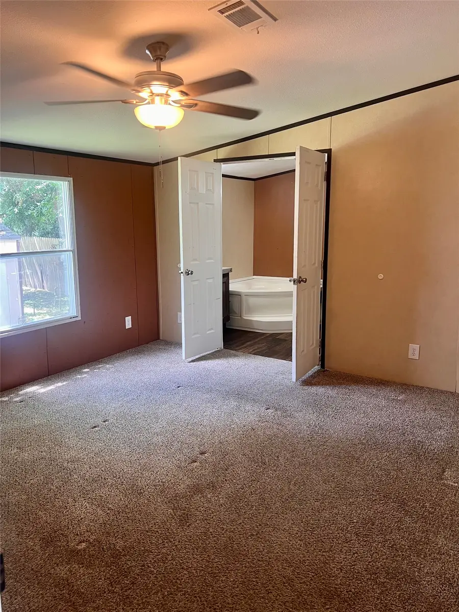 5701 Martin Street #31, Fort Worth, TX 76119 - #3