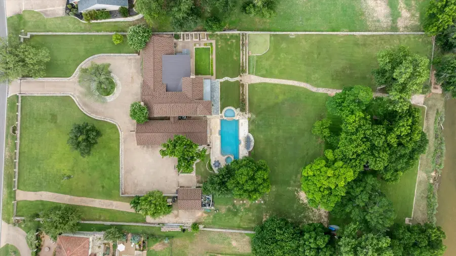 9404 Bellechase Road, Granbury, TX 76049 - #3