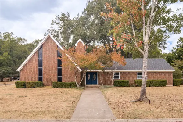 401 N Main Street, Bogata, TX 75417