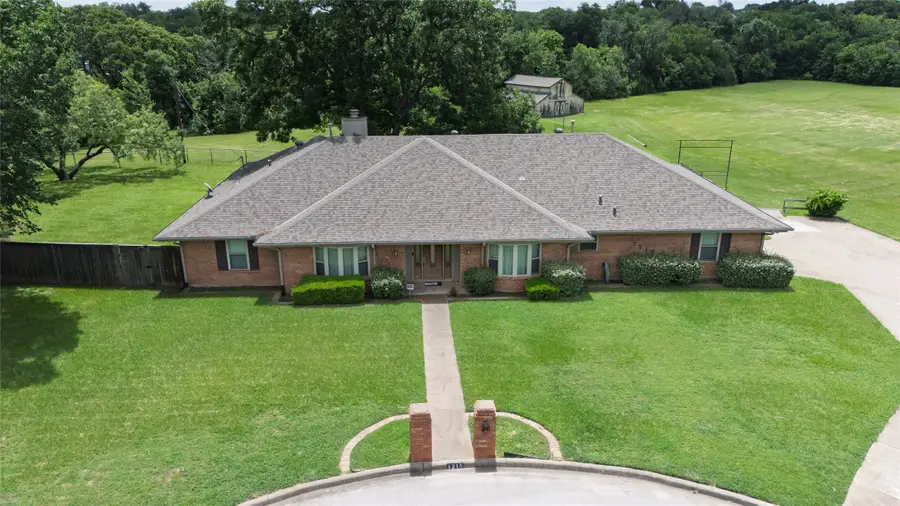 1215 Oakwood Trail, Southlake, TX 76092 - #2