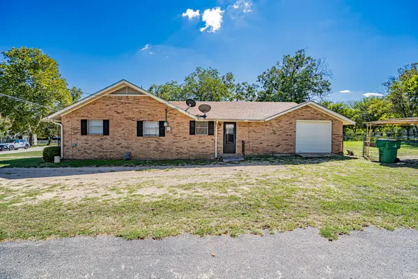 610 N Camden Street, Dublin, TX 76446