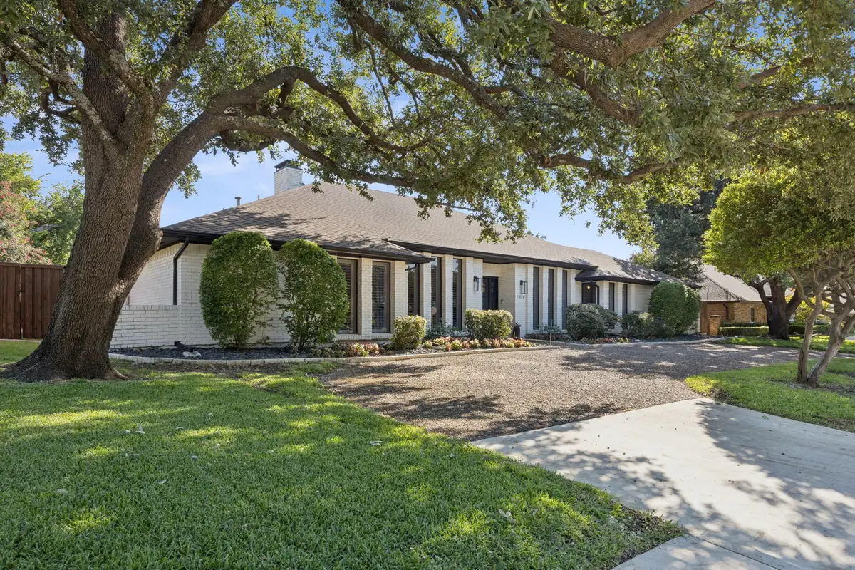 7010 Mckamy Boulevard, Dallas, TX 75248 - #1
