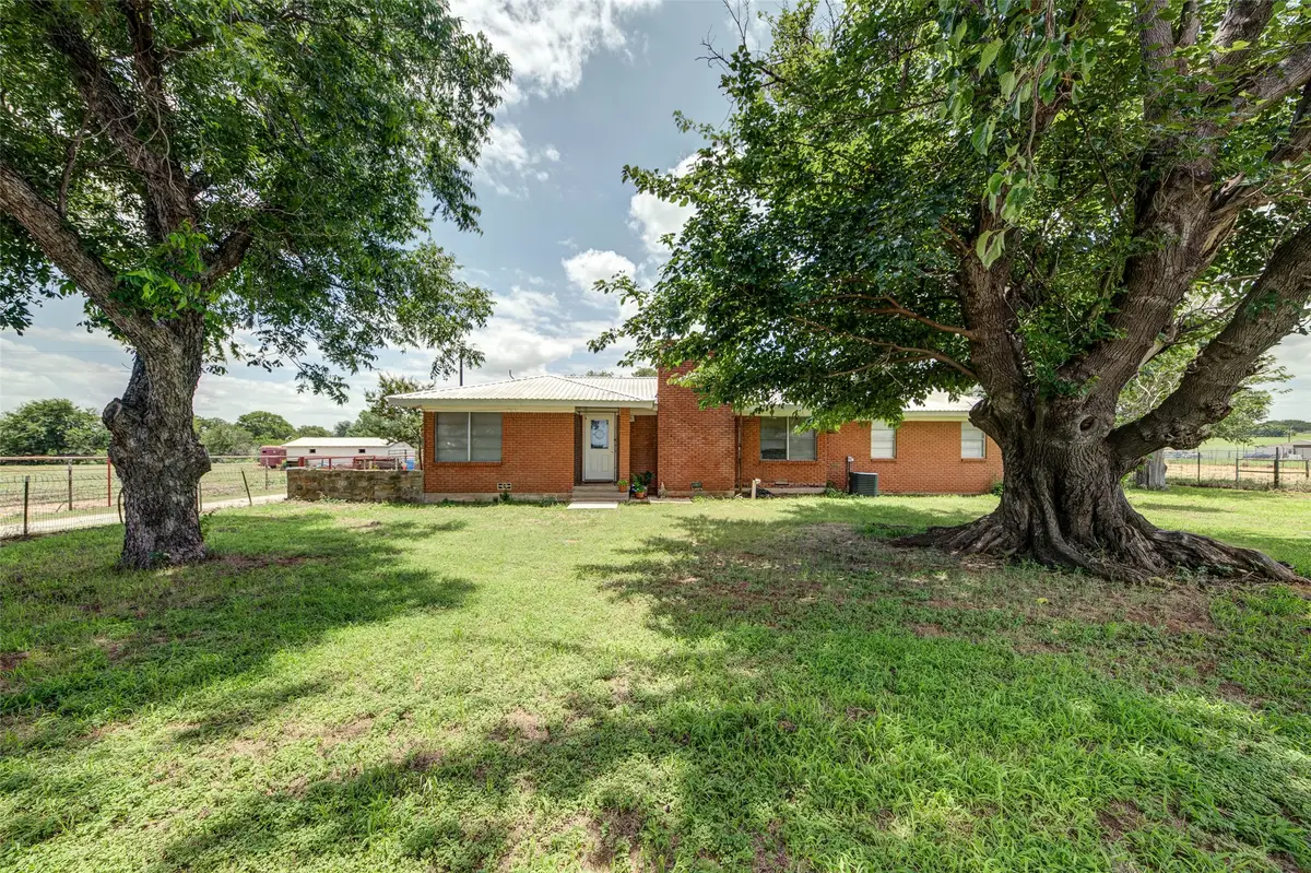 716 County Road 4757, Boyd, TX 76023 - #1