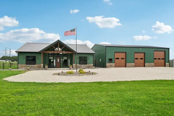 1215 Rs County Road 2300, Emory, TX 75440