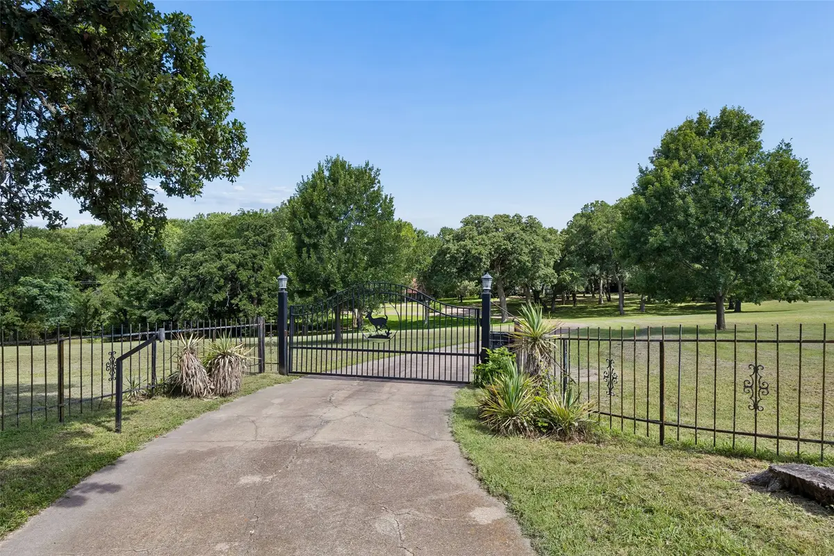 510 W Malloy Bridge Road, Seagoville, TX 75159 - #1