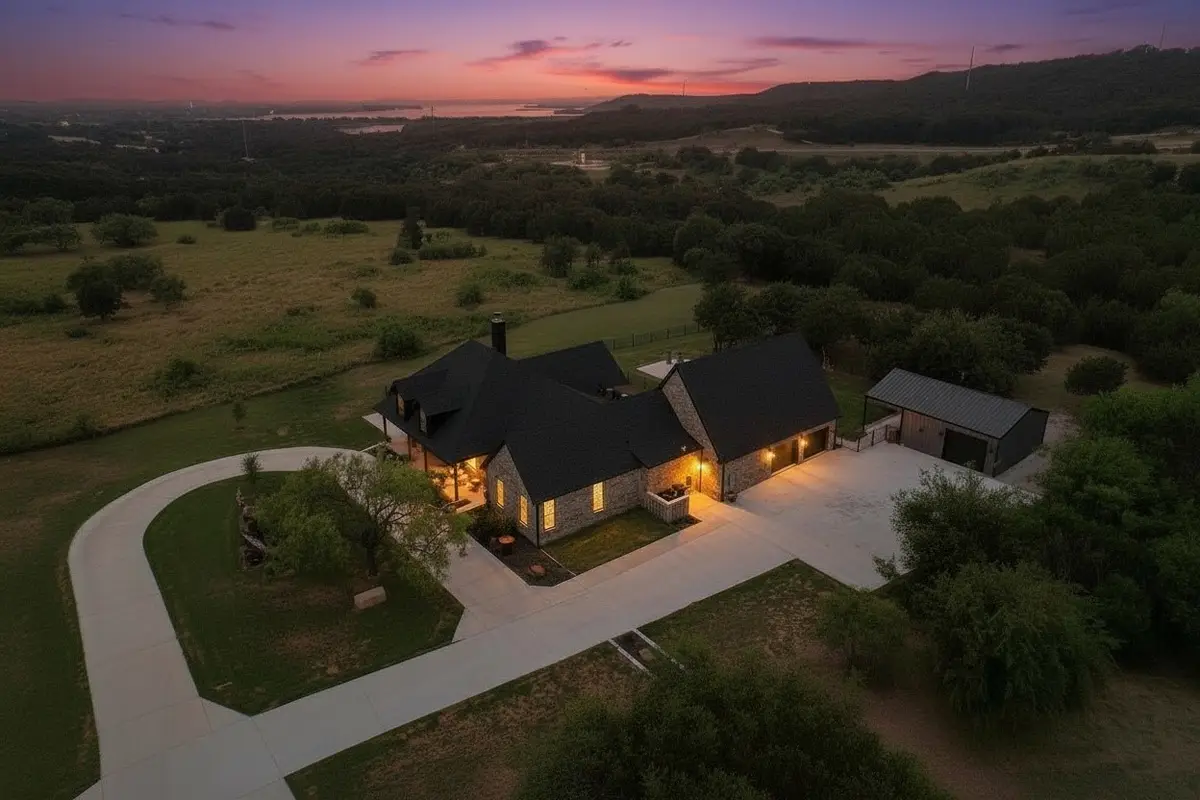 2125 Canyon Wren Loop, Graford, TX 76449 - #1