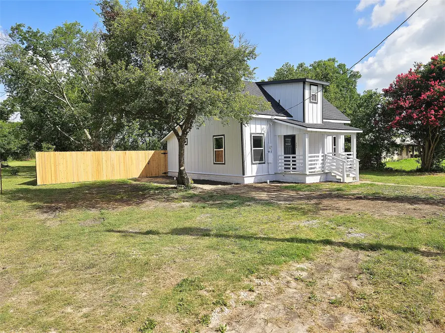 403 N Archer Street, Groesbeck, TX 76642 - #2