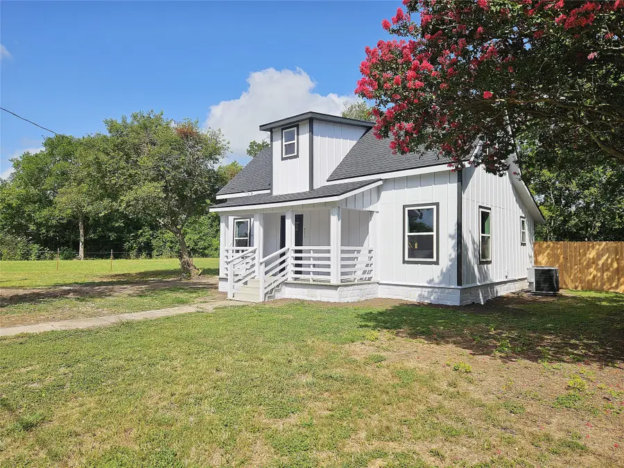 403 N Archer Street, Groesbeck, TX 76642 - #3