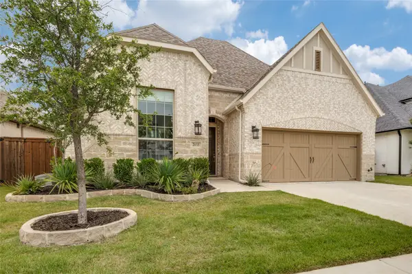2133 Longspur Drive, Fort Worth, TX 76008