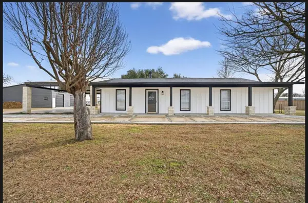 11474 Fm 3094, Scurry, TX 75158