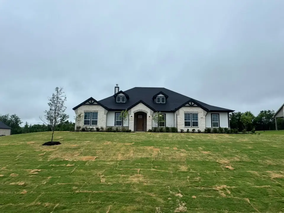 411 Indian Creek Road, Van Alstyne, TX 75495 - #1