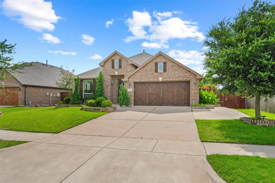 512 Carnation Lane, Mansfield, TX 76063 - #2