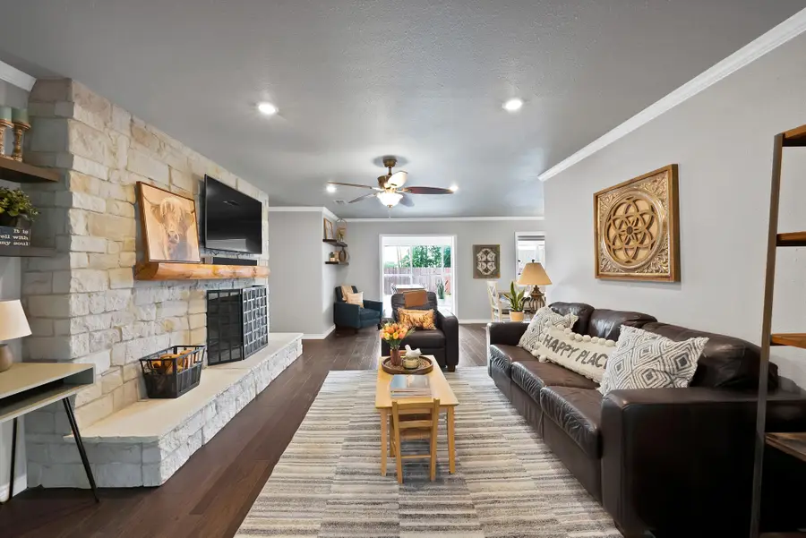 1700 Stagecoach Drive, Pantego, TX 76013 - #3