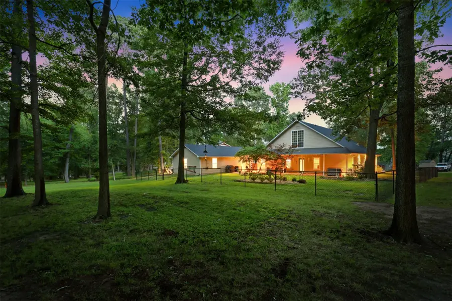 302 King Shore Boulevard, Scroggins, TX 75480 - #2