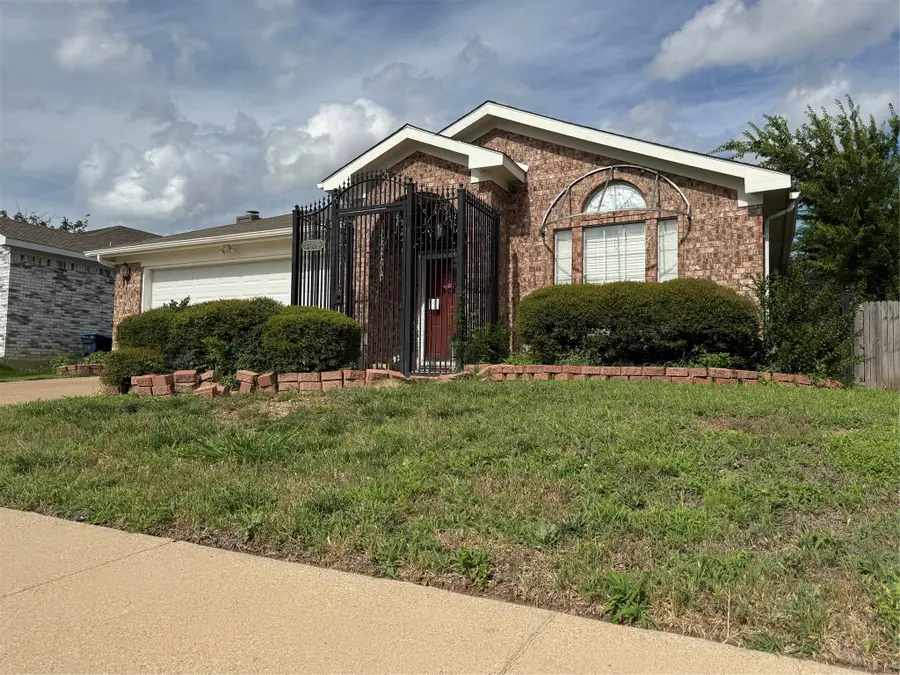 7309 Nohl Ranch Road, Fort Worth, TX 76133 - #2