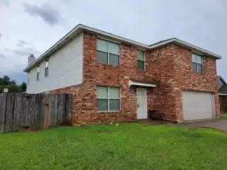 2701 Maegen Circle, Fort Worth, TX 76112 - #2