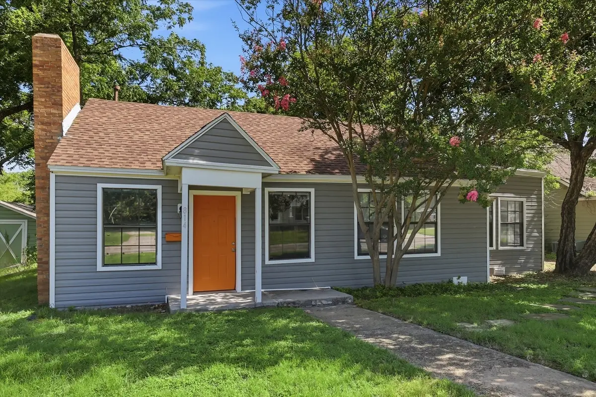 814 Anderson Street, Denton, TX 76201 - #1