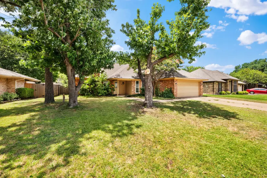 8 Cimarron Drive, Trophy Club, TX 76262 - #3