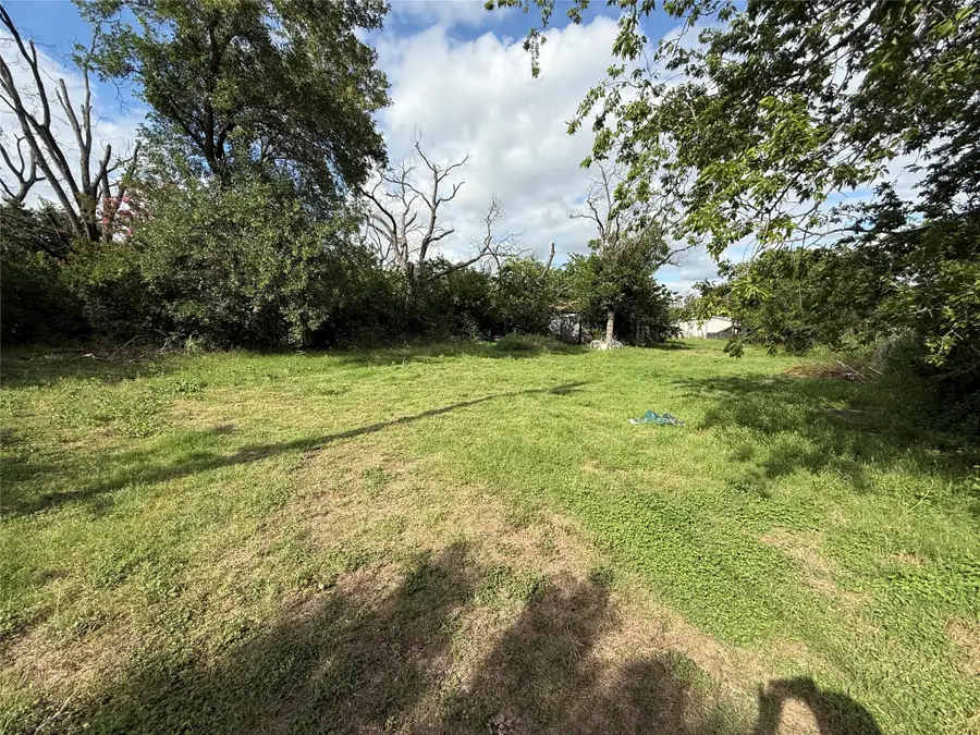 801 1/2 E Walcott Avenue, Comanche, TX 76442 - #2