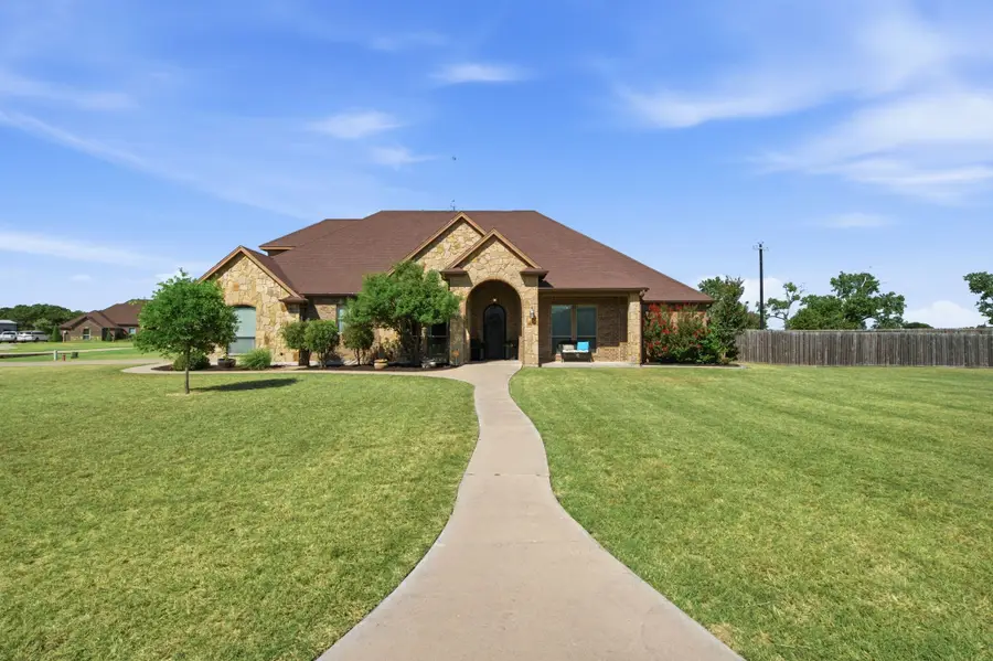 102 Brock Court, Millsap, TX 76066 - #3