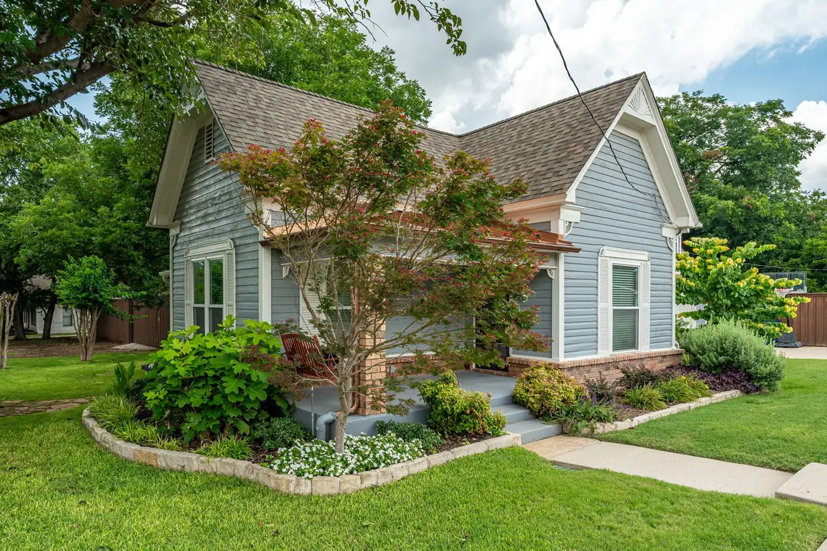 9121 6th Street, Frisco, TX 75033 - #1