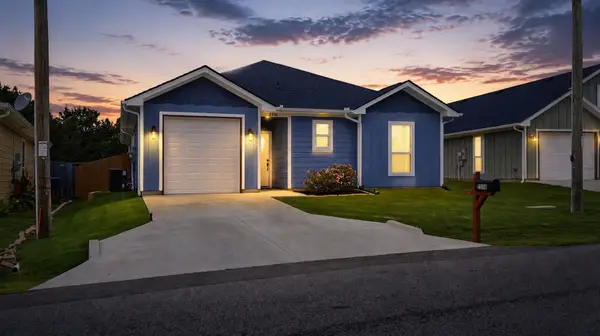 2316 Creekview Drive, Granbury, TX 76048