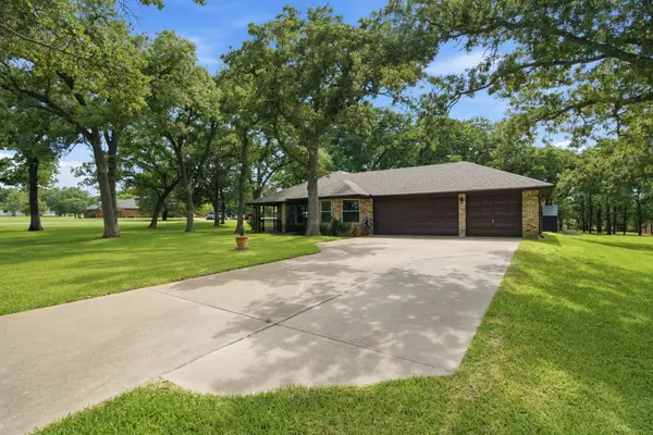 305 Bent Oak Road, Weatherford, TX 76086