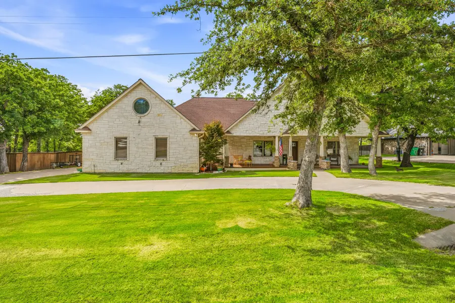 1085 Walking Horse Drive, Stephenville, TX 76401 - #2