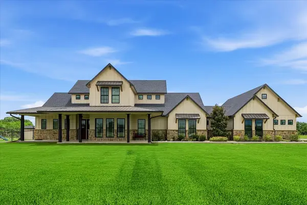 6020 Honeysuckle Road, Midlothian, TX 76065