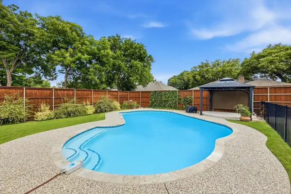 1520 Throwbridge Lane, Plano, TX 75023