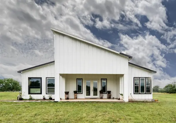 141 Wheelis Loop, Decatur, TX 76234