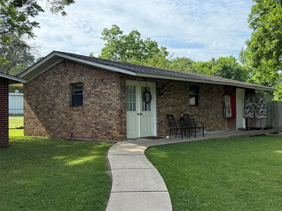 202 Butler Street, Springhill, LA 71075 - #2