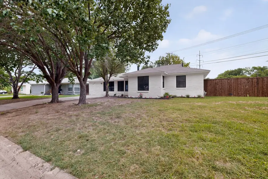 4171 Carolyn Road, Fort Worth, TX 76109 - #2