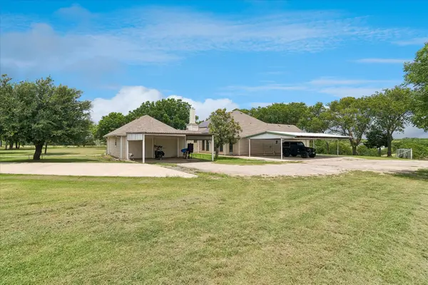 3007 Mcreynolds Road, Sanger, TX 76266