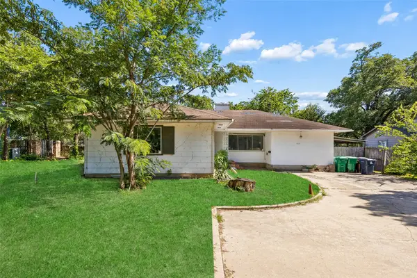 1815 W Oak Street, Denton, TX 76201