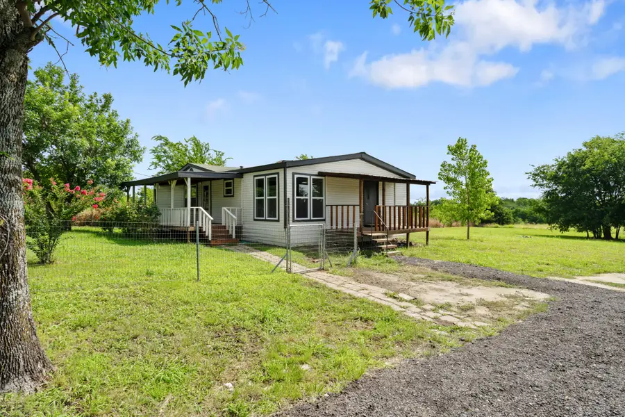 1006 S Telegraph Circle, Quinlan, TX 75474 - #3